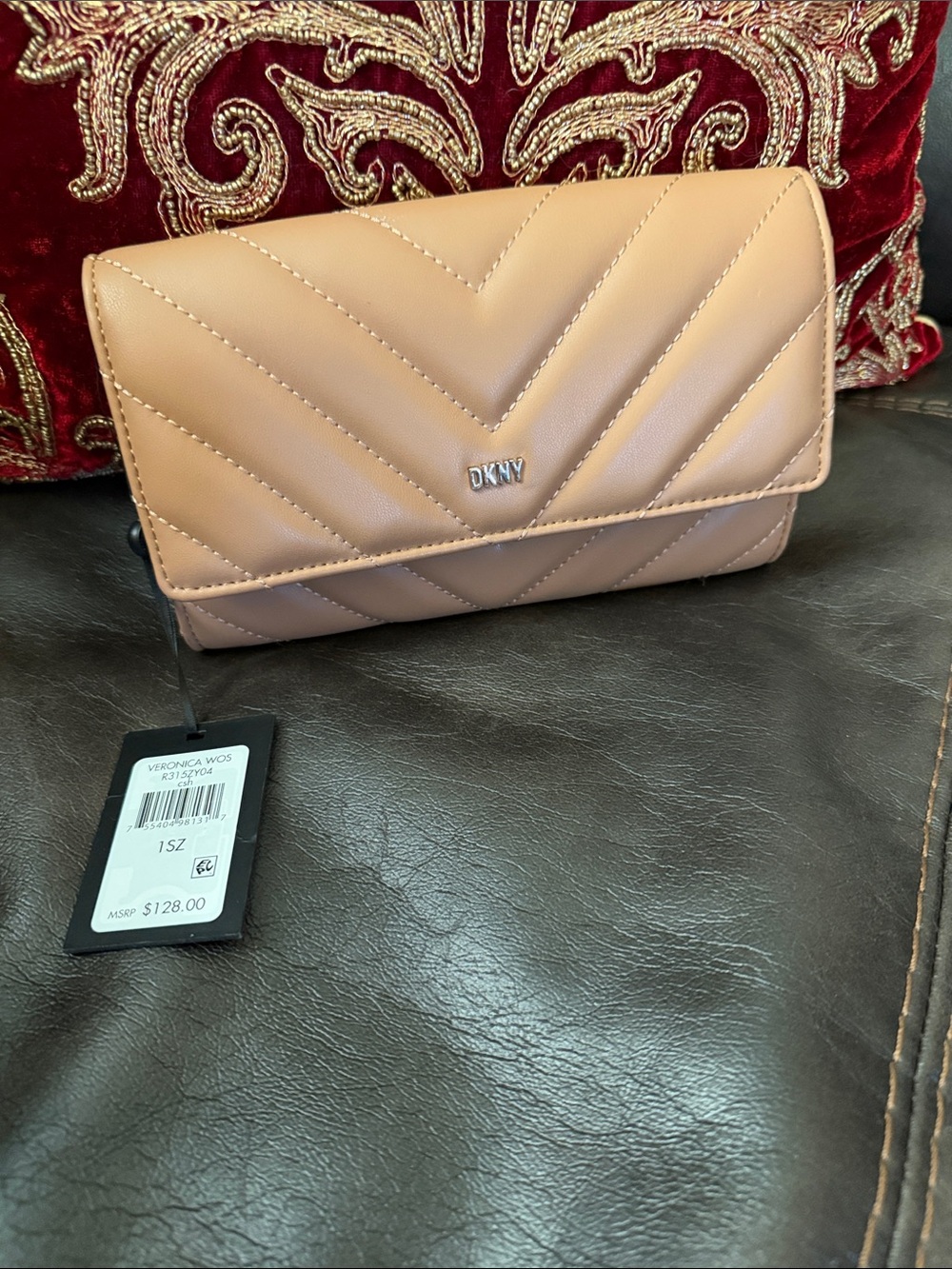 DKNY Quilted Chevron Crossbody Bag in Nude Blush. NWT